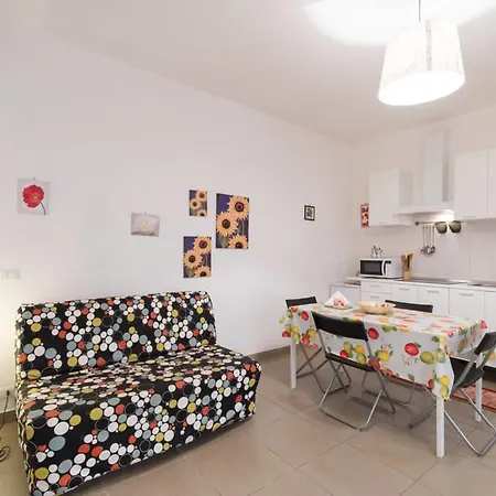 Danyhousedue Apartment Florence